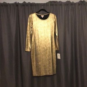 Long sleeve mid length gold and black dress